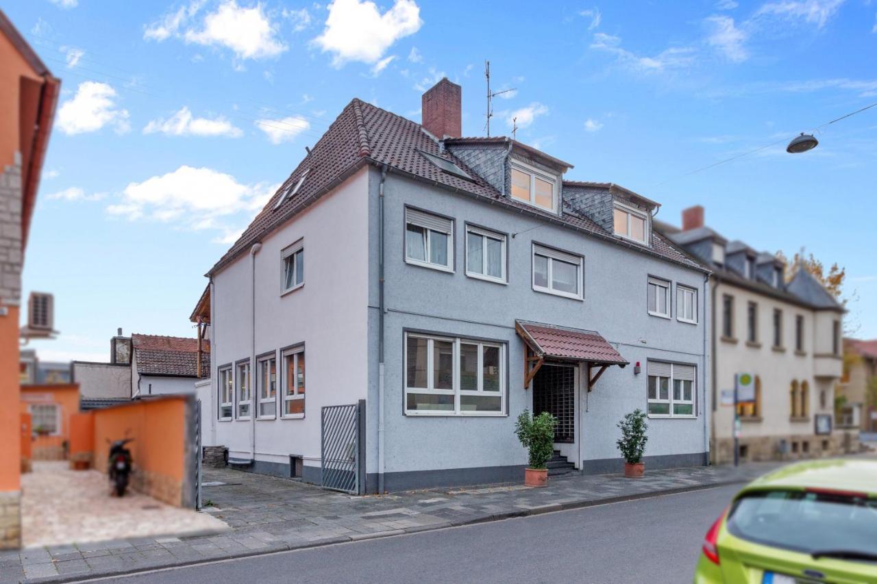 Family And Friends Ludwigshafen Hotel Bodman-Ludwigshafen Exterior photo